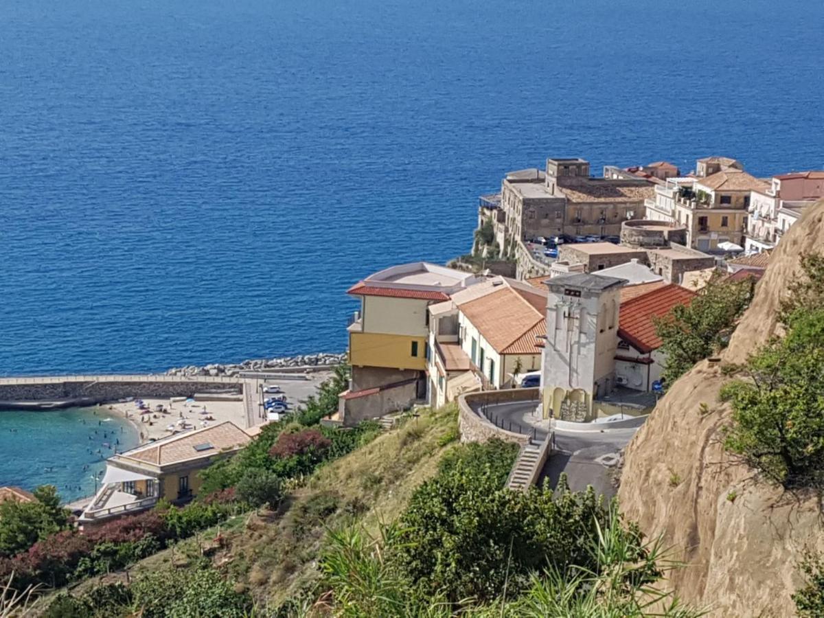B&B Il Vicolo Di Pizzo Exteriör bild